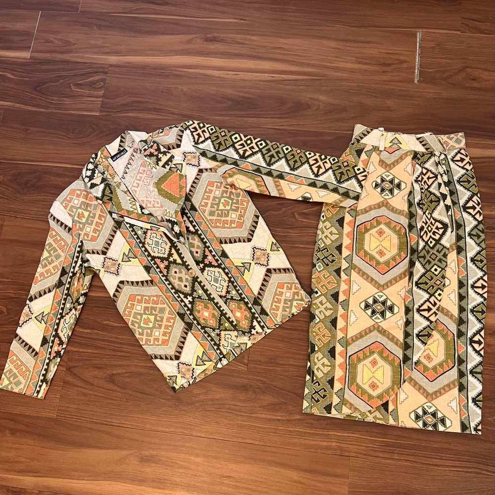 My Michelle VTG Set size 7 blazer & skirt size 7